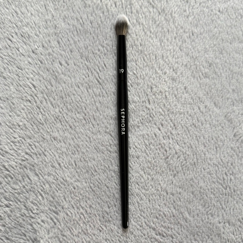 3/$30 🌸 Gently Used Sephora Collection Pro Crease 19 Eye Blending Brush
